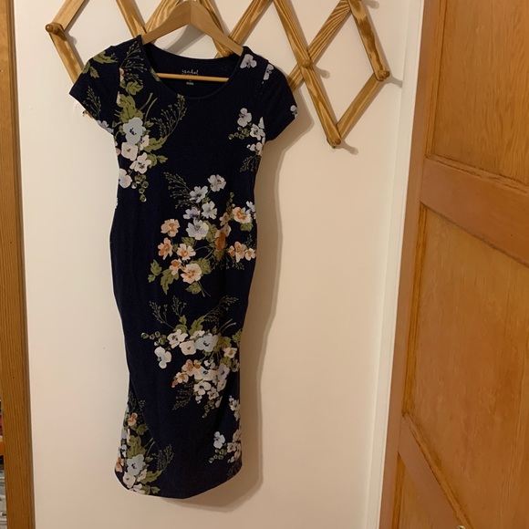 Target Dresses & Skirts - TARGET / ISABEL Maternity t-shirt dress